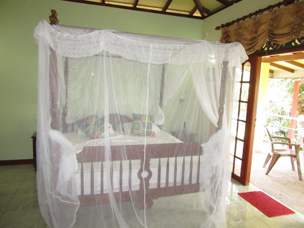 Mahi Villa Bentota Esterno foto