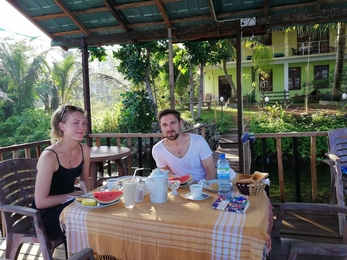 Mahi Villa Bentota Esterno foto